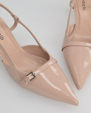 BERIT - sandali décolleté con tacco basso in beige lucido