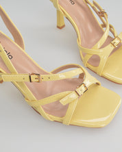 HILDE - Sandalo tacco giallo con listini e fibbie dorate
