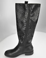 OLGA - stivali alti neri traforati con chiusura zip laterale