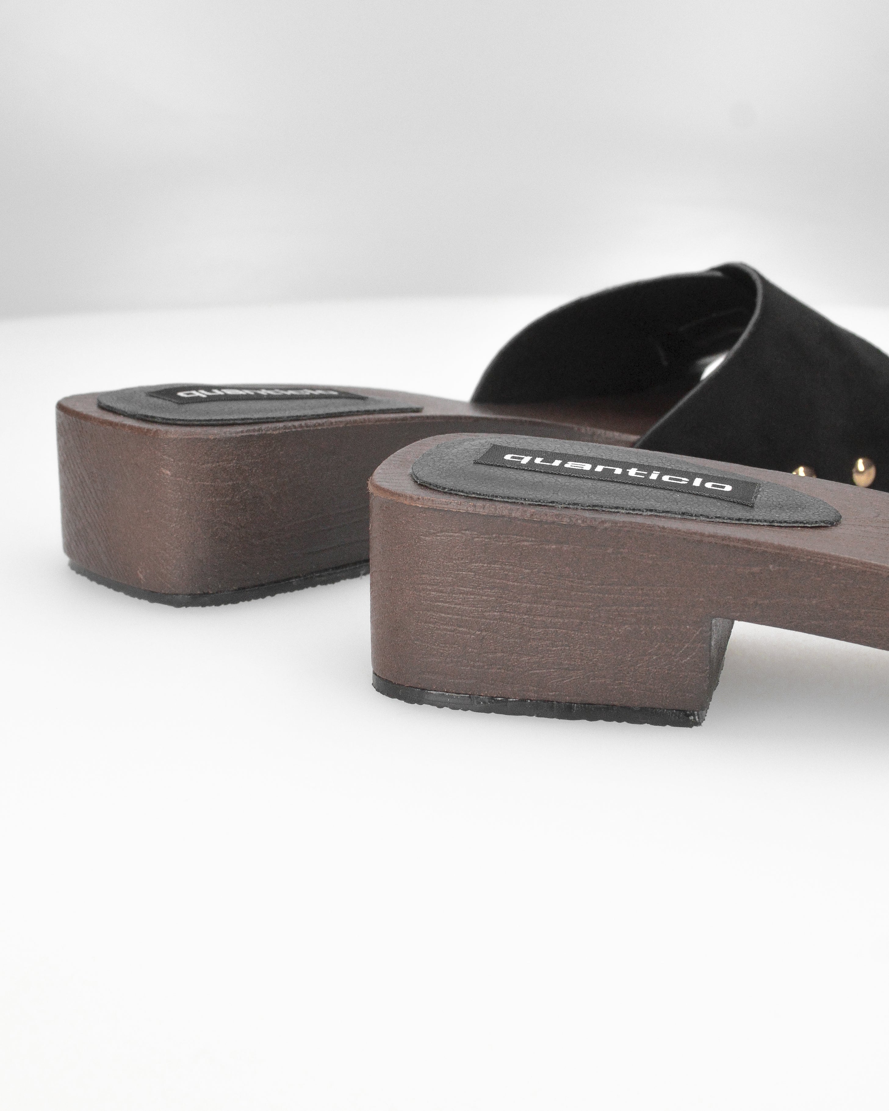 PAMELA - sandali in con suola in simil legno marrone con fascia nera
