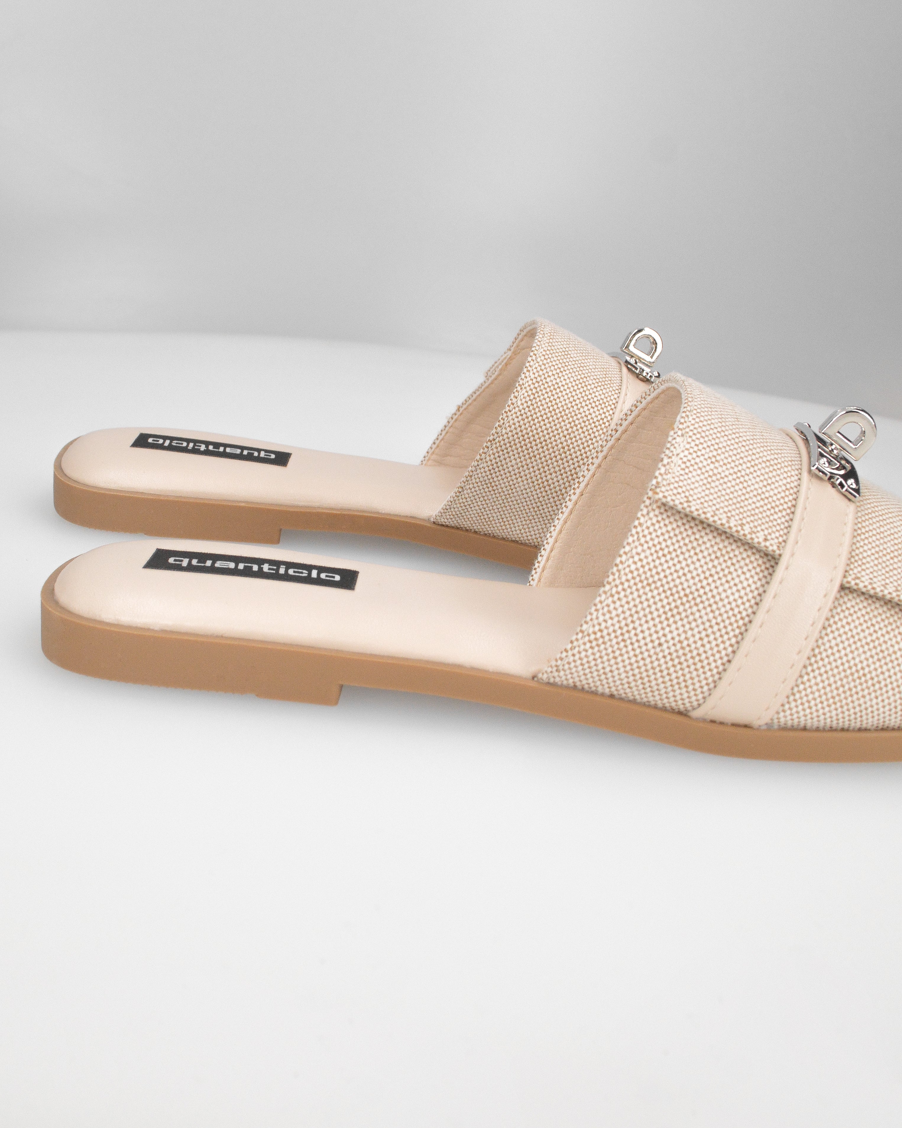 KAJY - ciabattine beige con fascia in tessuto rigido