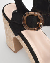 LIZZIE - sandali neri con platform beige in materiale intrecciato