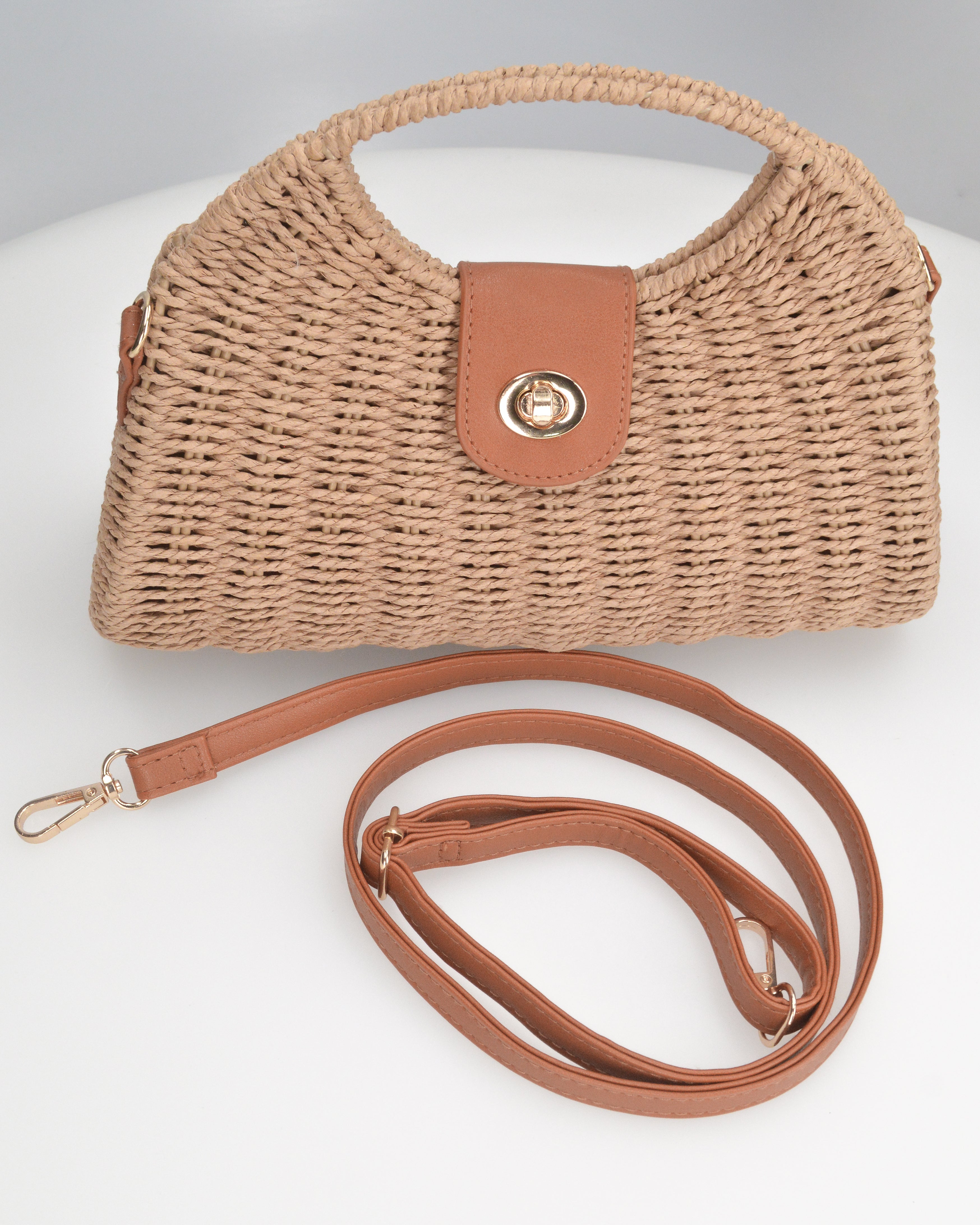 YESSA - borsa beige in materiale intrecciato con tracolla intrecciata