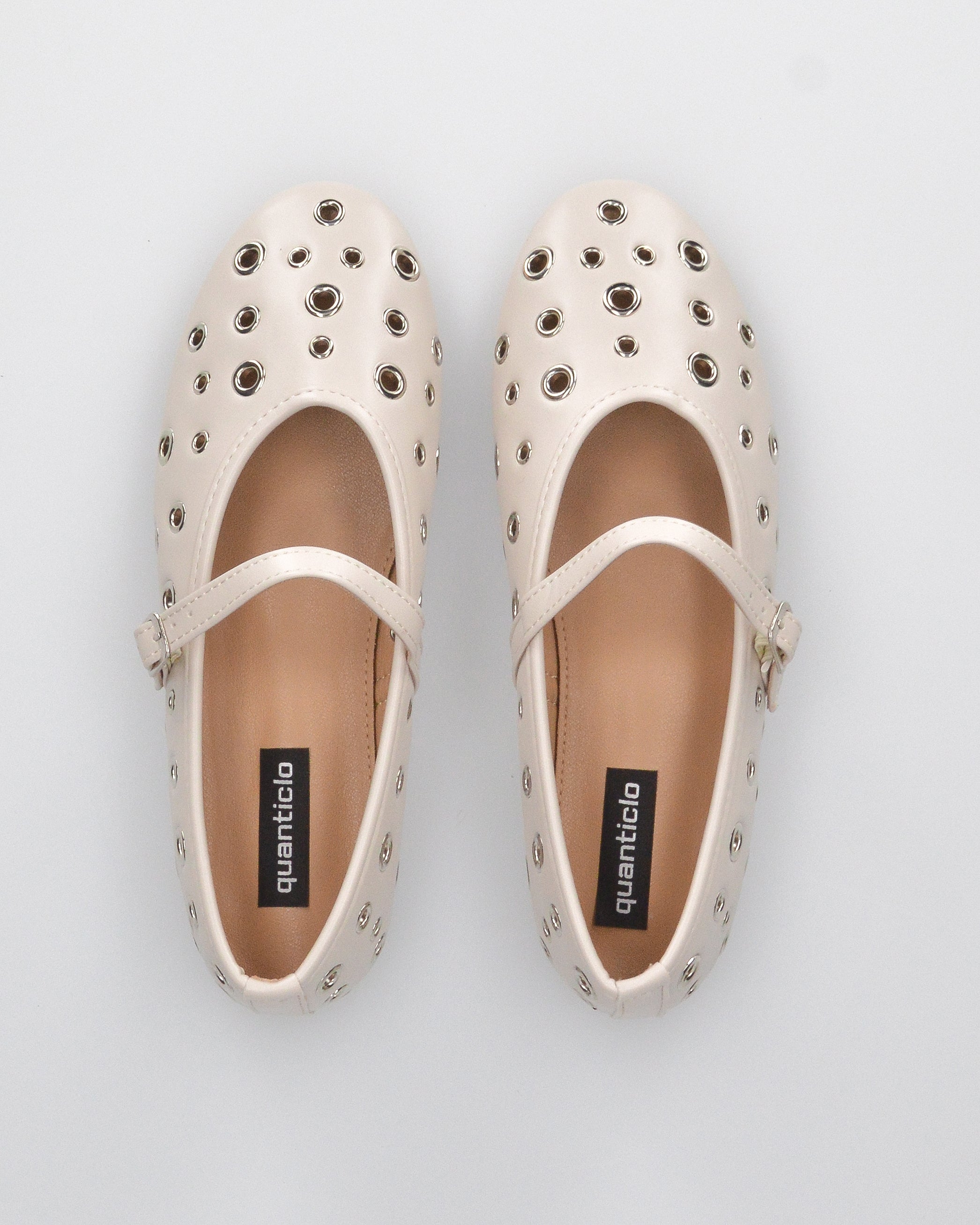 VANA - ballerine beige con occhielli metallici e soletta beige
