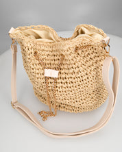 KLAUDE - borsa beige con dettagli dorati e chiusura a secchiello
