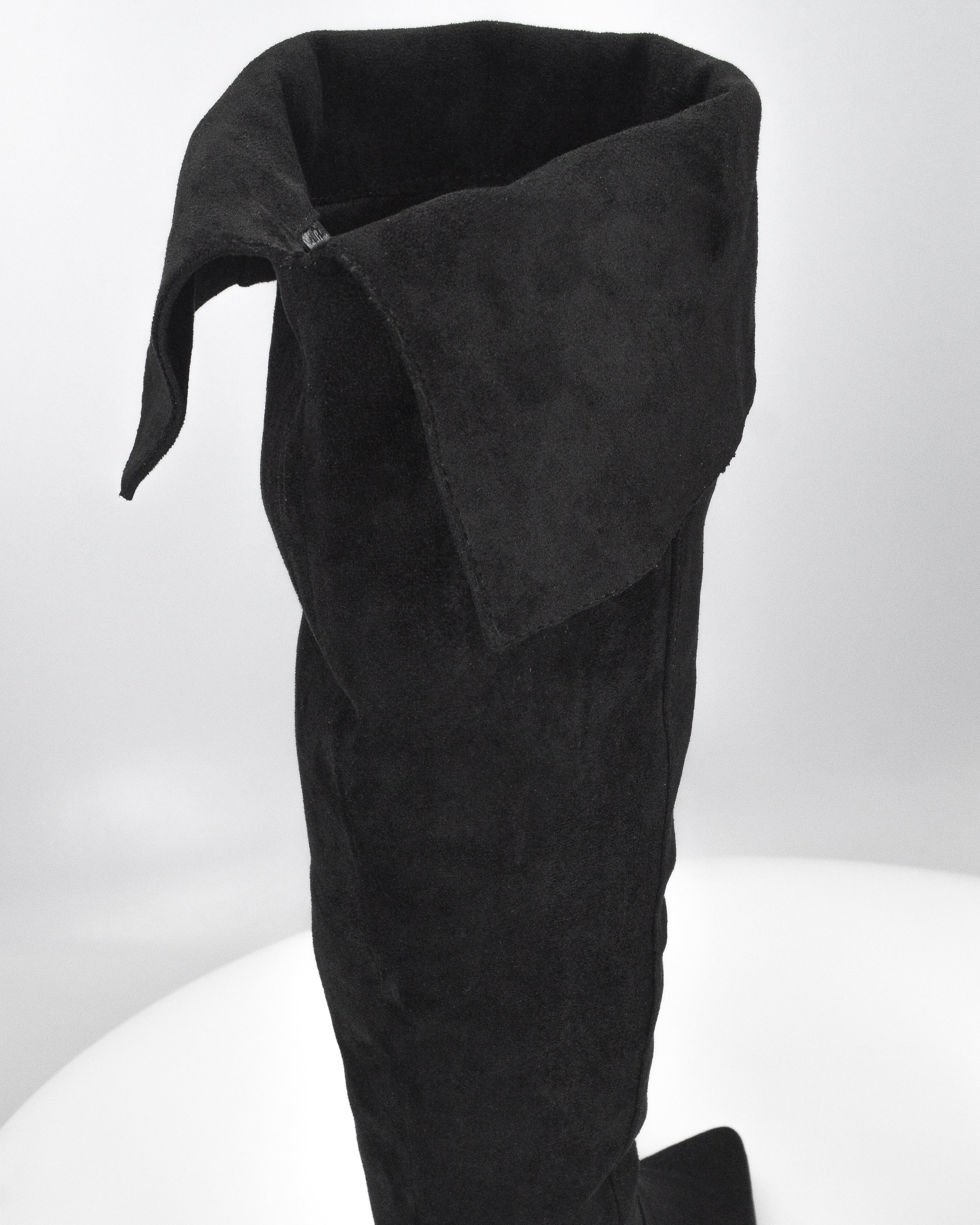 LIVY - stivale alto in simil camoscio nero risvoltabile con tacco
