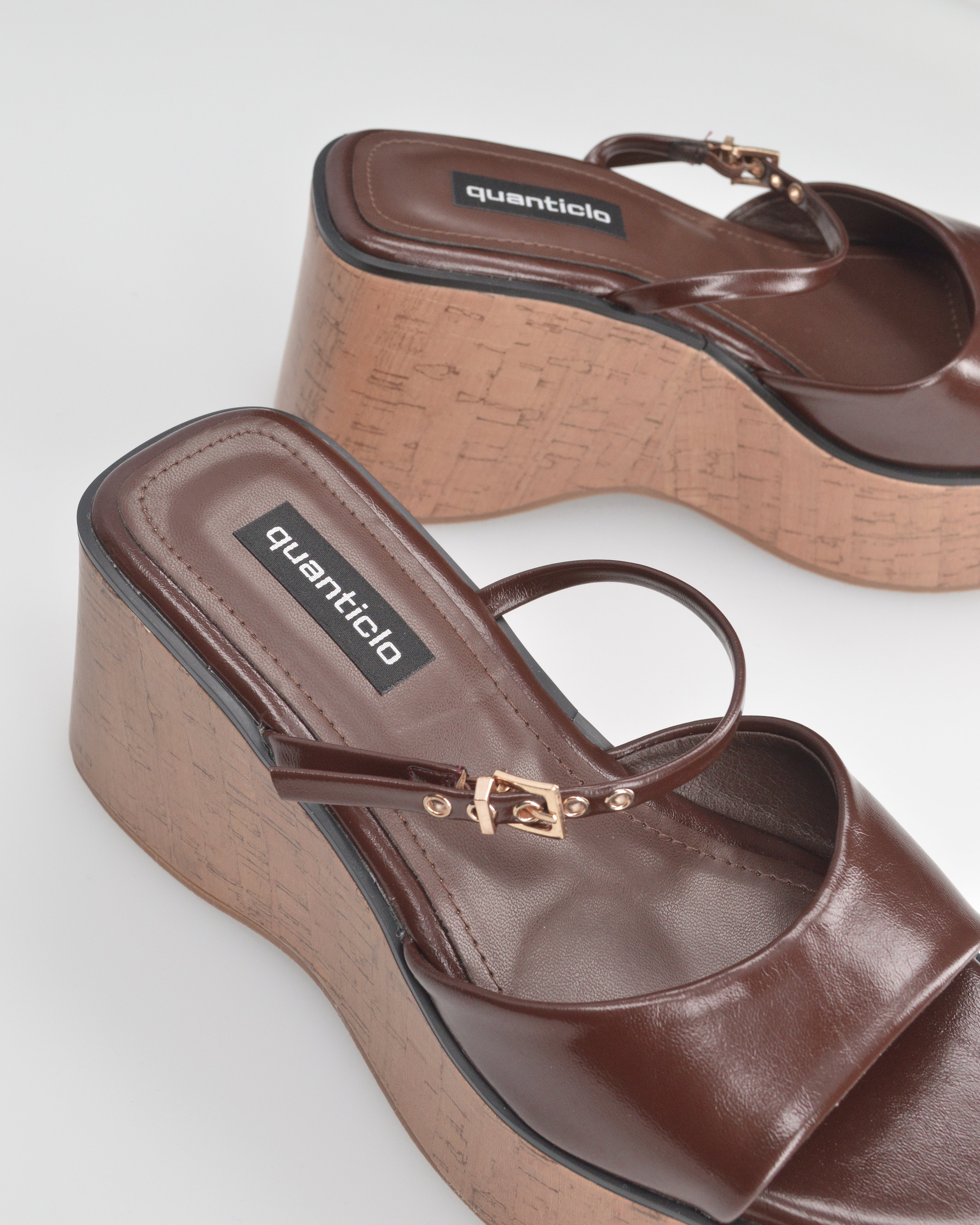 NAILA - sandali platform marroni con suola effetto sughero e cinturino regolabile
