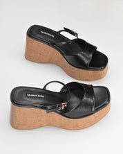 NAILA - sandali platform neri con suola effetto sughero e cinturino regolabile