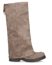 DINA - stivali alti in simil camoscio beige con risvolto e clip posteriore