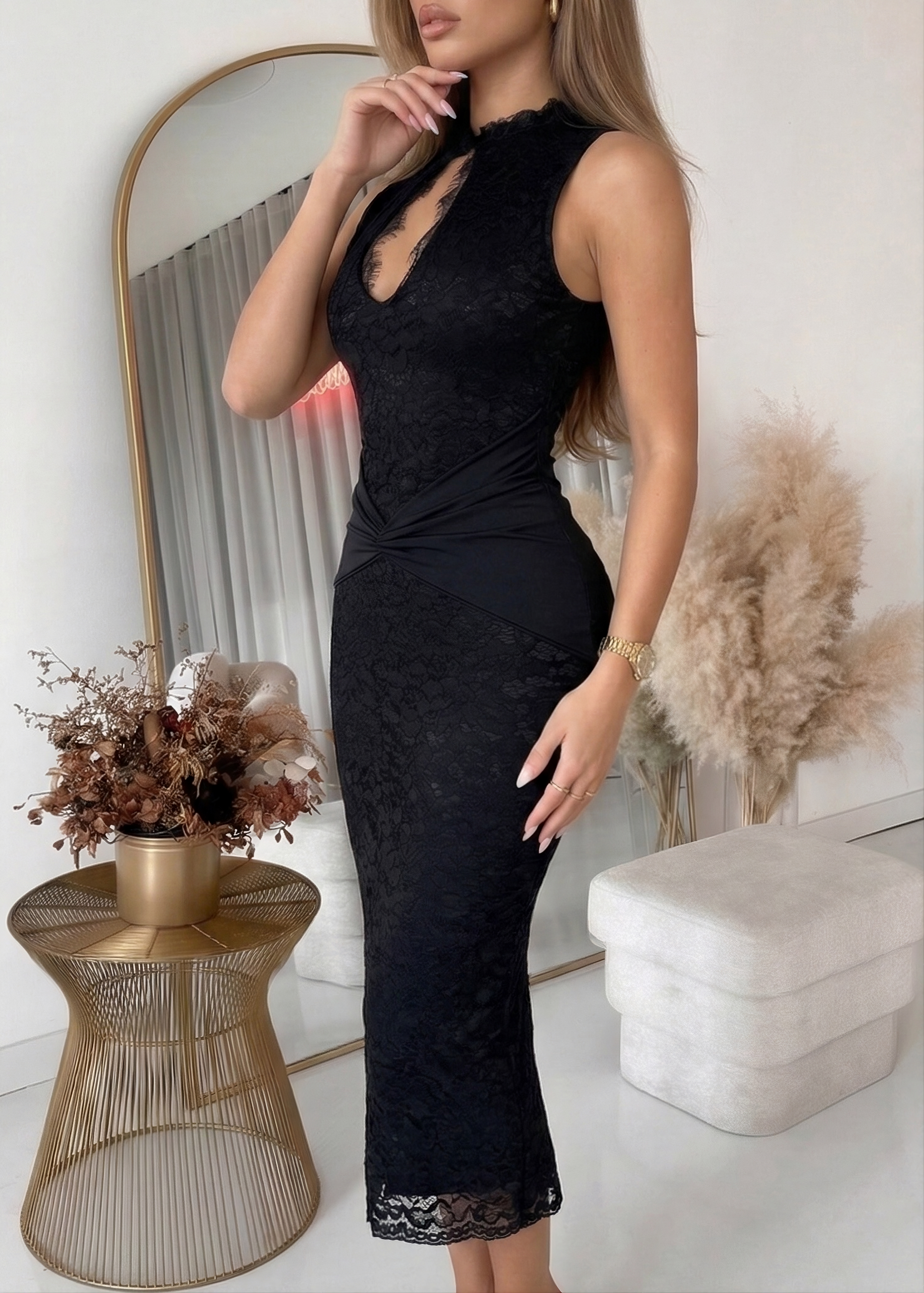 ELVY - vestito midi in pizzo nero con scollo a goccia