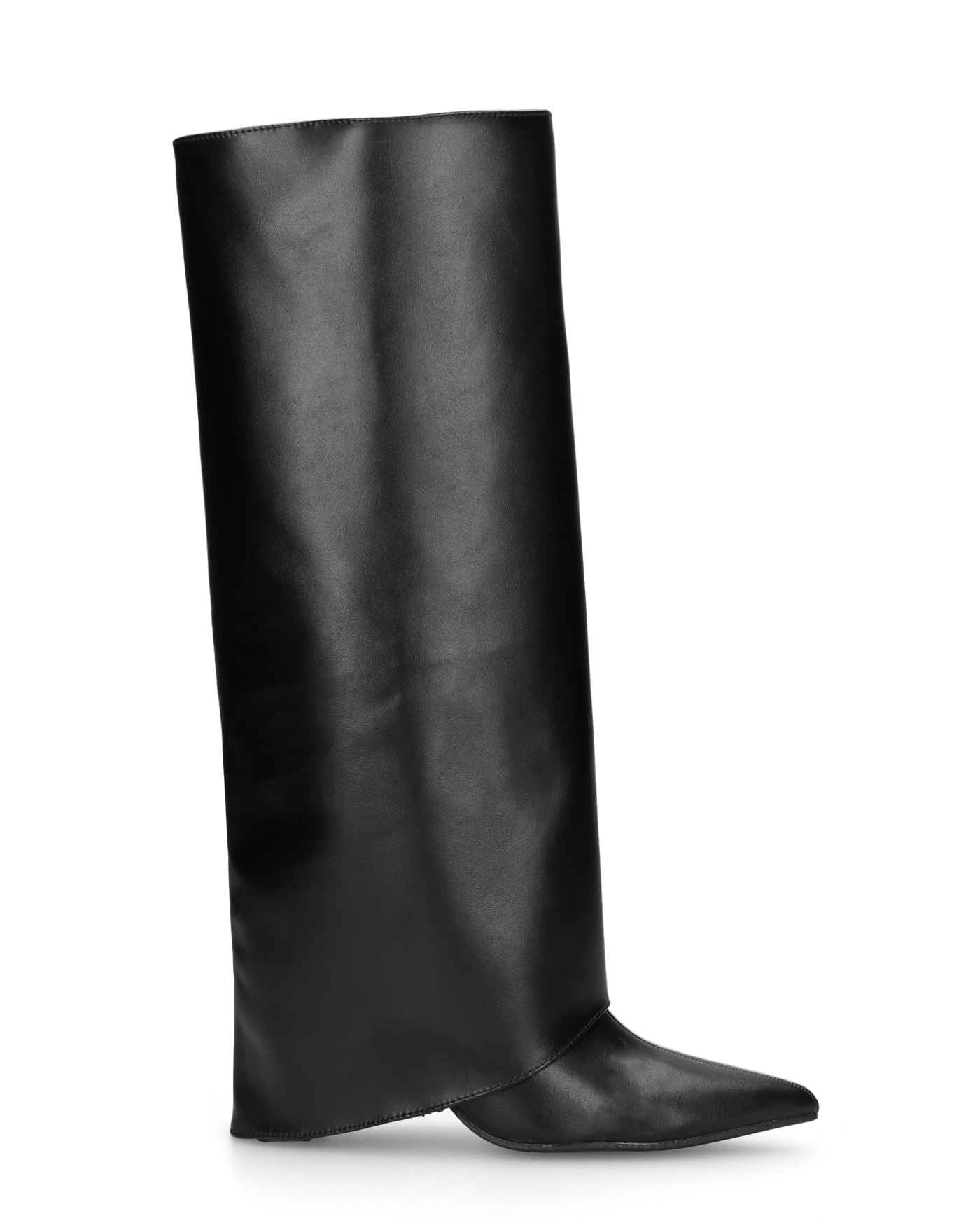 FedrikaBlack_12.png