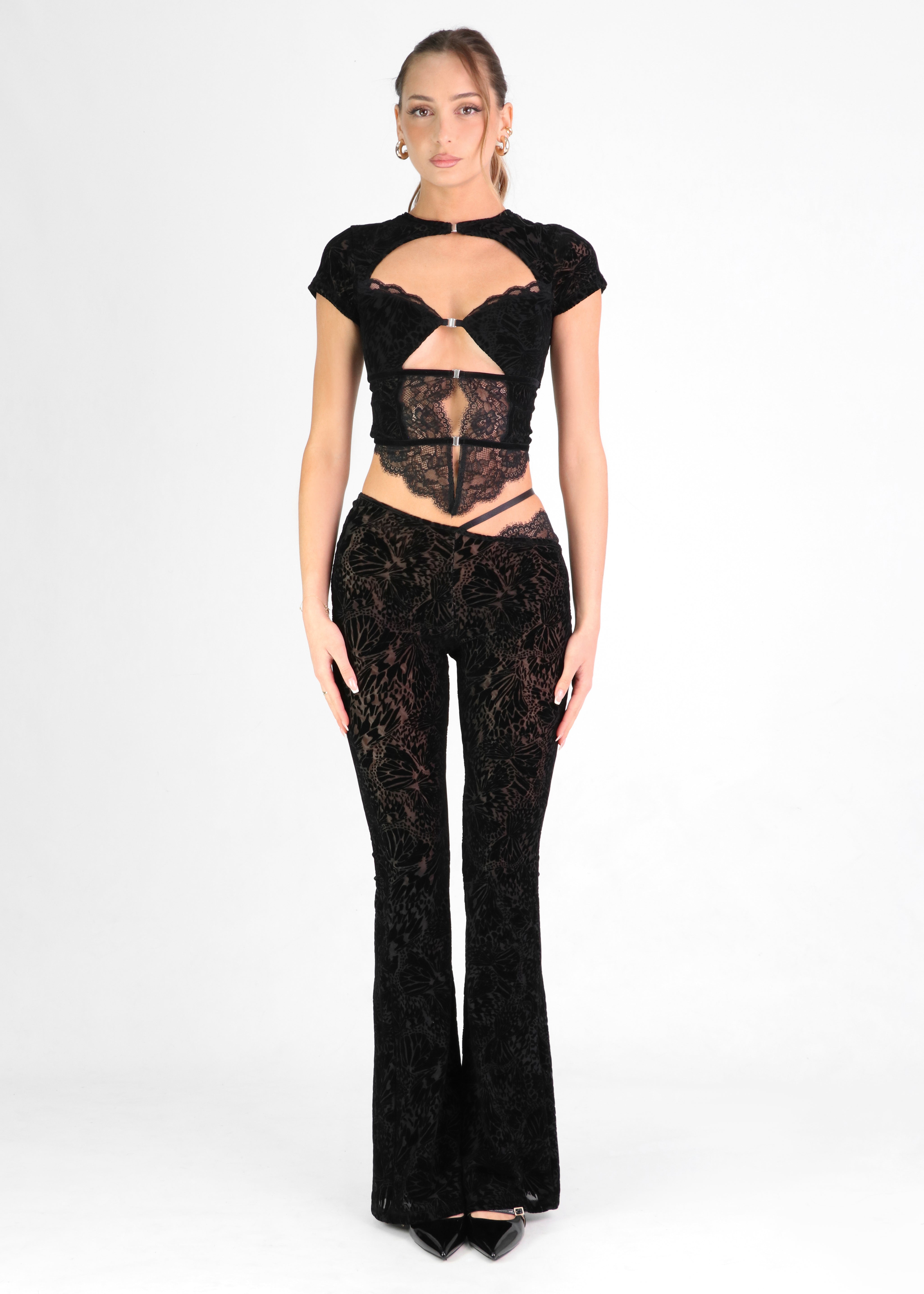 TESSA - co-ord set in nero con corpetto e pantaloni flare con trama in rilievo