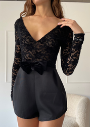 MAYA - tuta corta con fiocco e top in pizzo