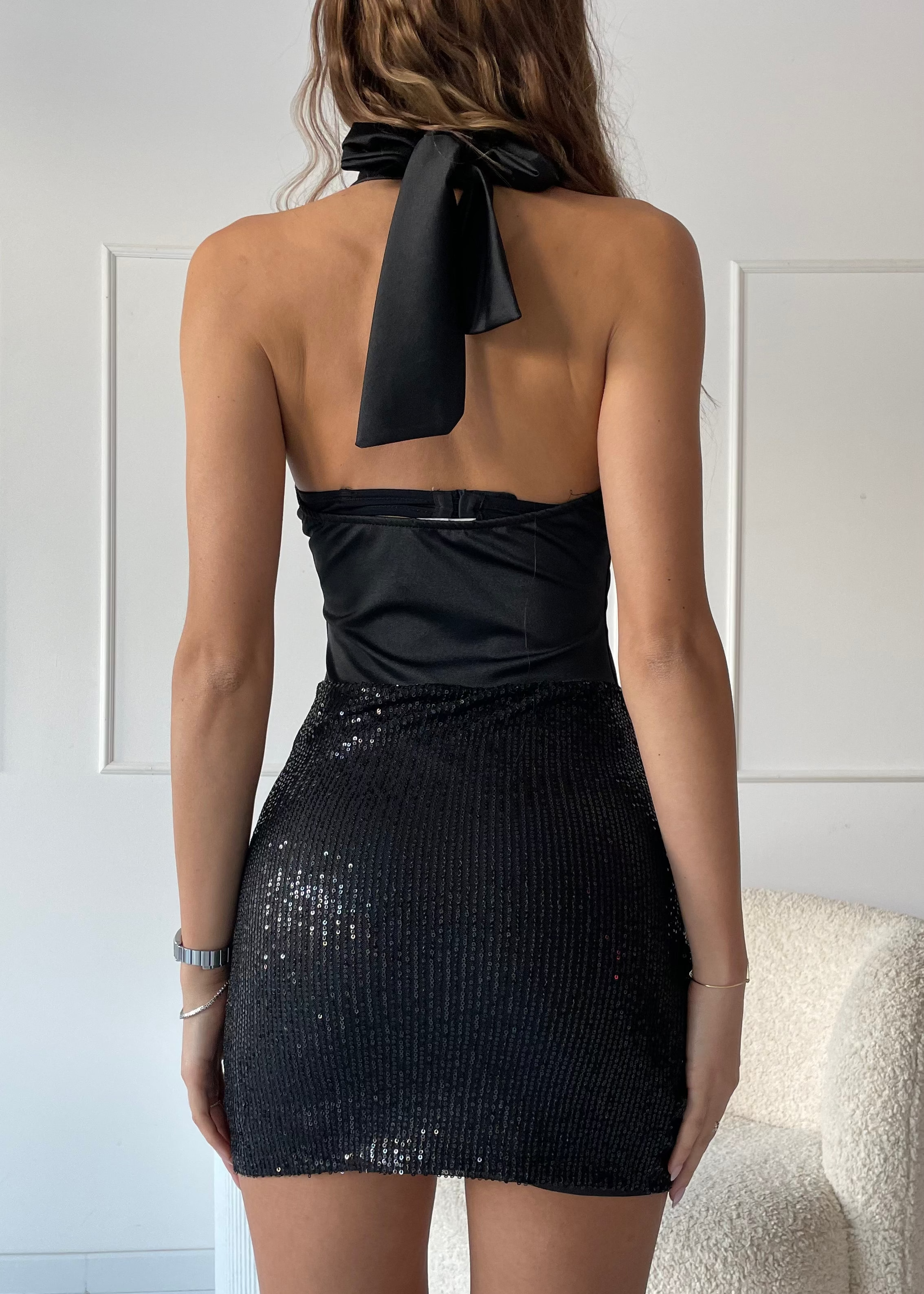 ALLY - vestito mini collo alto con gonna drappeggiata di paillettes