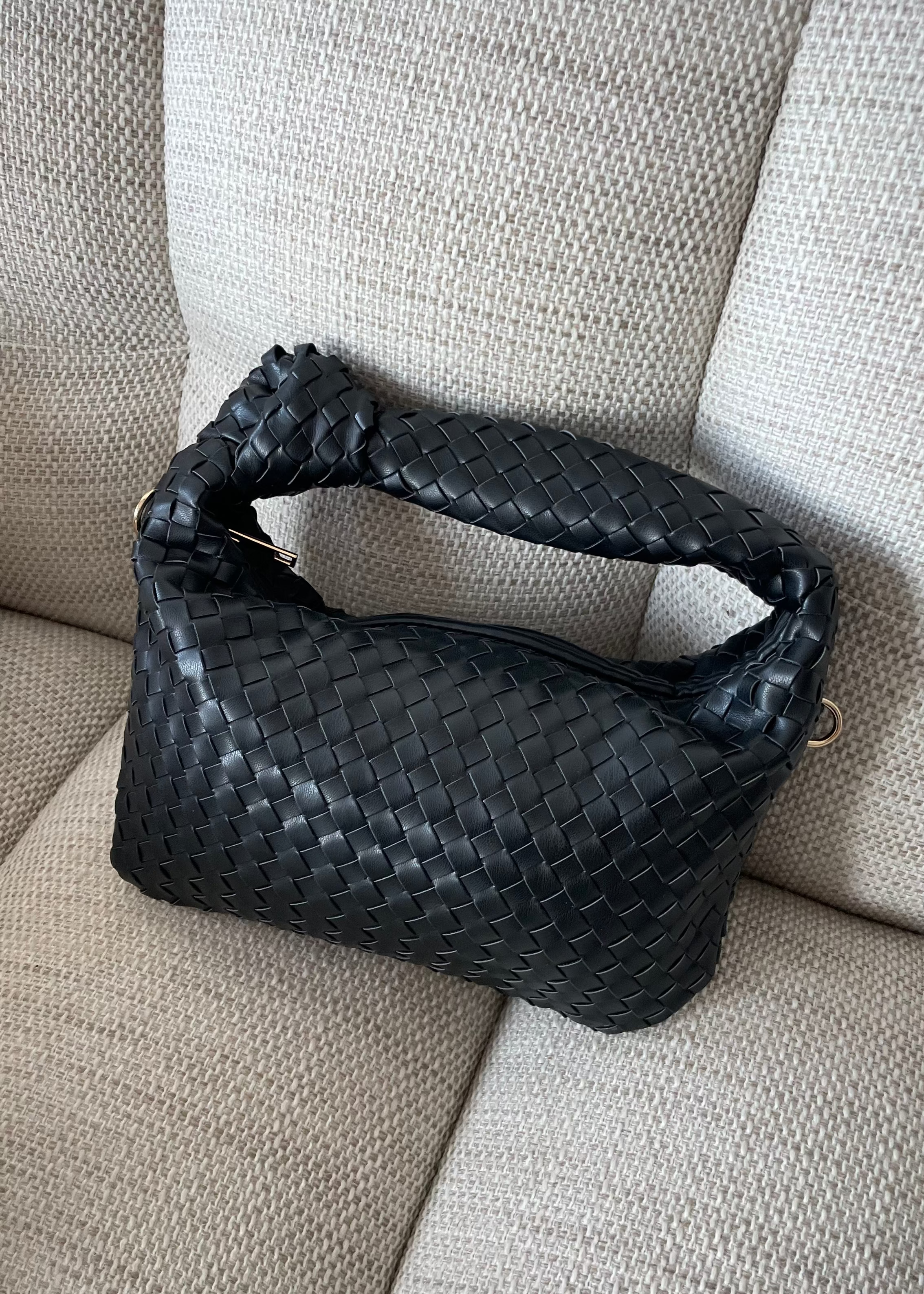 LUMI - borsa nera intrecciata