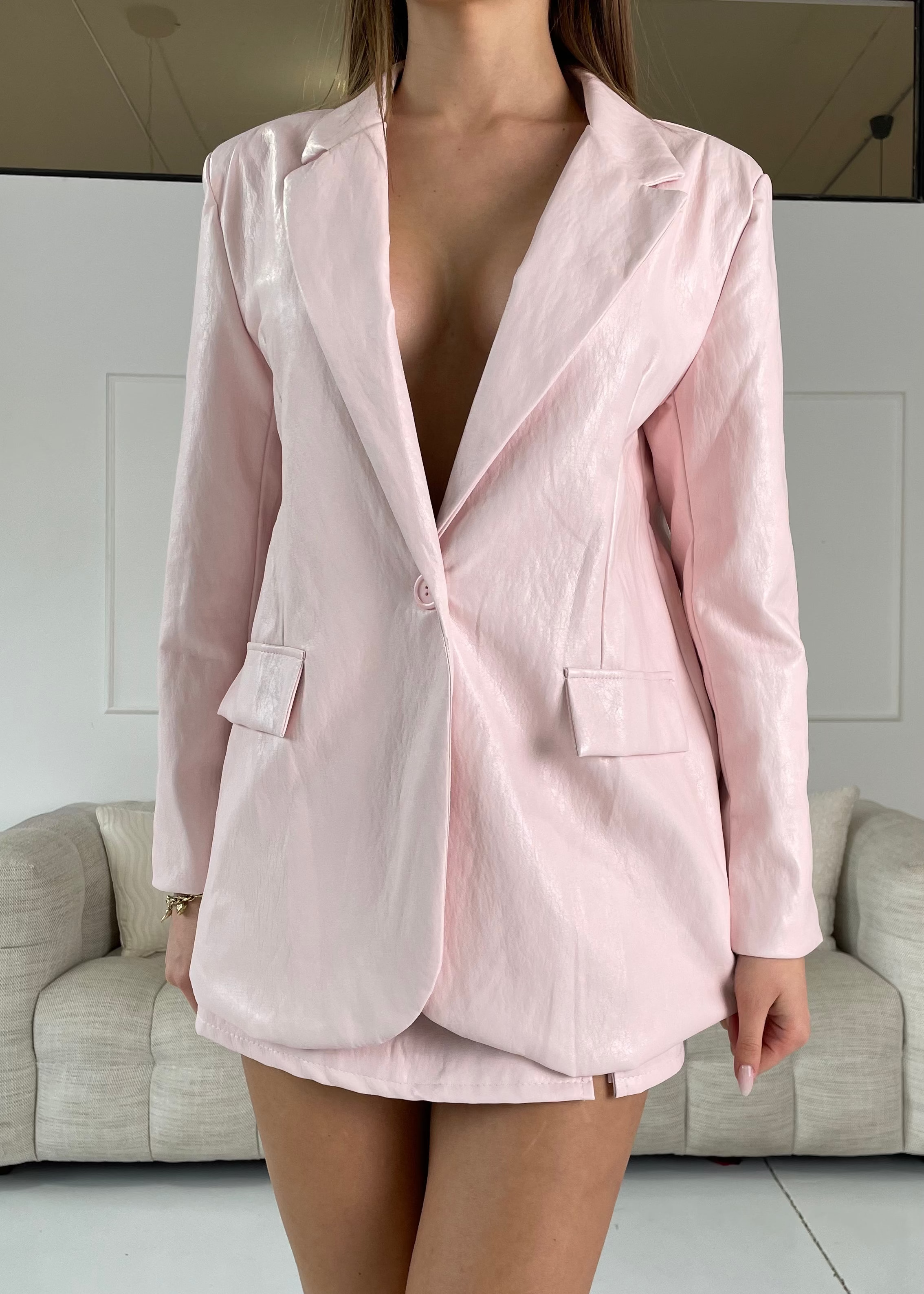 YELENA - blazer over di simil pelle rosa