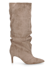 JUNI - tivale alto in materiale scamosciato beige arricciato con tacco