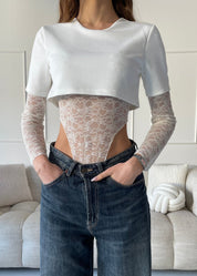 KAJSA - body 2 in 1 t-shirt crop con maniche e dettagli in pizzo bianco