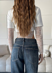 KAJSA - body 2 in 1 t-shirt crop con maniche e dettagli in pizzo bianco