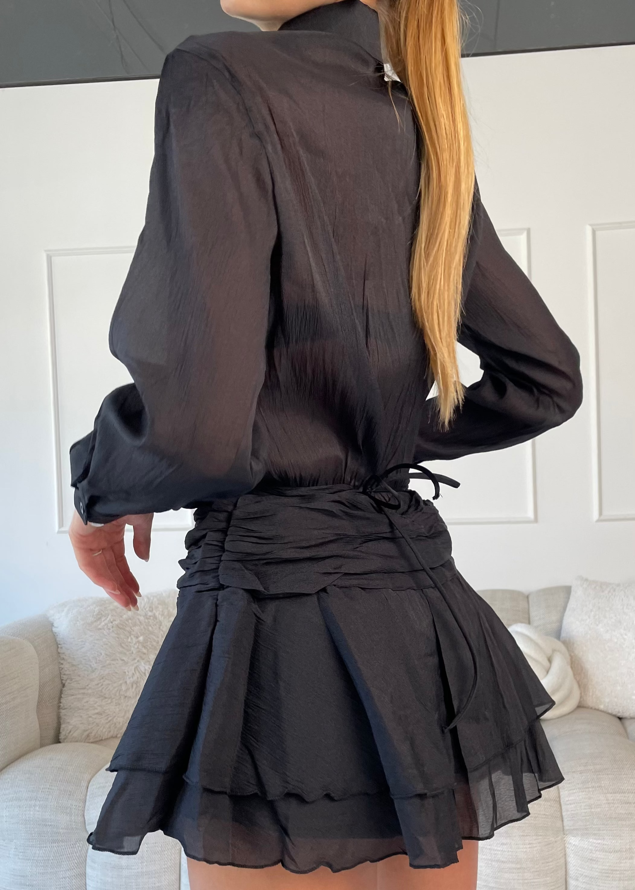 LORRY - abito nero camicia gonna ampia con choker con fiore