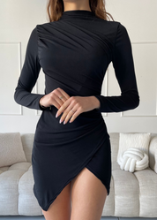 LOLLY - vestito mini nero effetto drappeggiato con spacco asimmetrico