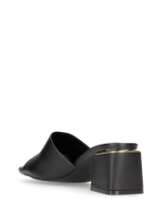 MARTHE - sandali neri con dettaglio dorato sopra il tacco squadrato