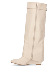 MELANIA - stivali alti beige con risvolto e zeppa, chiusura zip