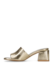 MARTHE - sandali dorati con dettaglio dorato sopra il tacco squadrato