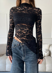 MEREL - top in pizzo nero asimmetrico