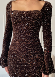 NELLY - vestito mini marrone in velluto e paillettes con scollo sulla schiena