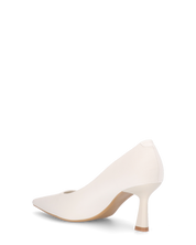 PATTY - décolleté in raso bianco con tacco