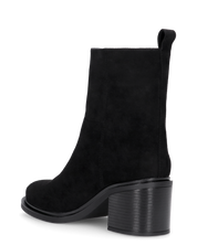 PENNY- stivaletto con tacco basso in camoscio nero