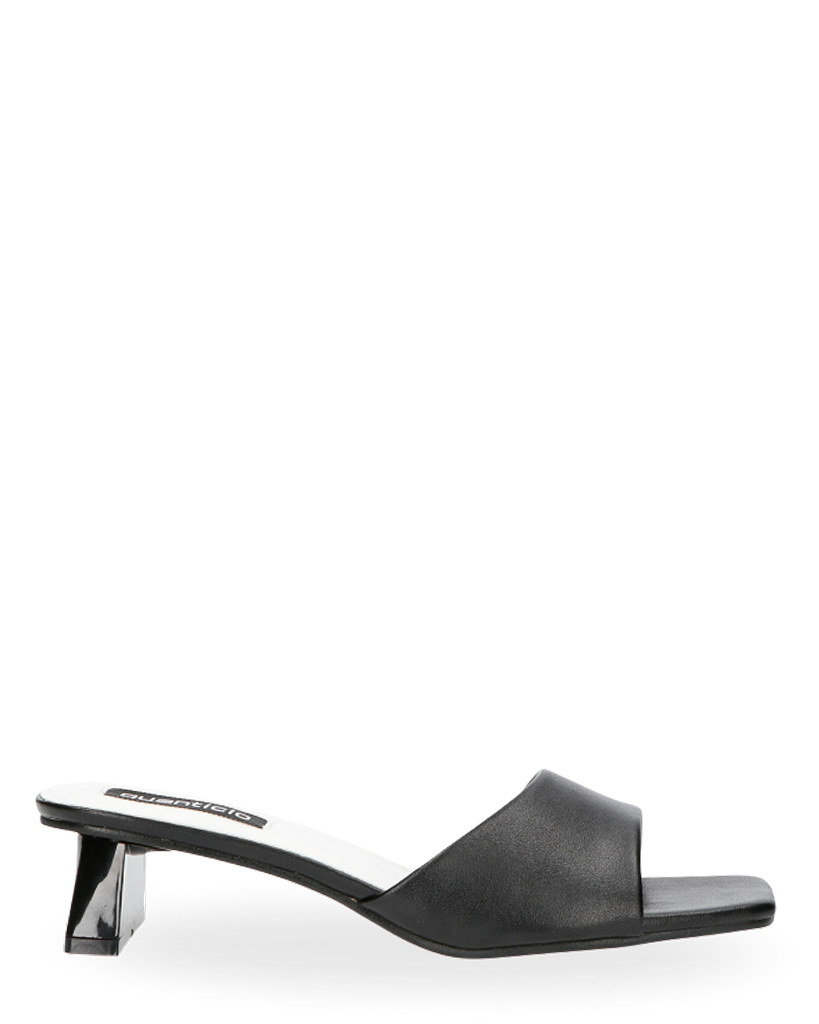 TITTI - sandali con tacco in ecopelle nera con soletta bianca