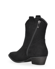 JINNY - stivaletti alla caviglia con dettagli camperos