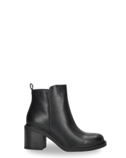 VANNY - Stivale 2 in 1 in ecopelle nera:  da stivale alto a stivaletto con un semplice gesto