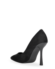 SAGE - décolleté nero in camoscio con tacco a spillo