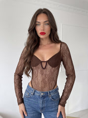 RANIE - body in pizzo marrone con maniche lunghe