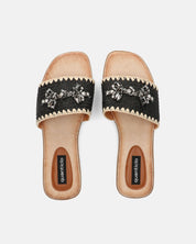 ROZENN - ciabattine beige con fascia nera ricamata e gemme