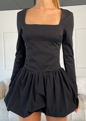 TERESA - vestito mini nero con gonna a palloncino e scollo squadrato