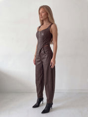 VALRY - set coordinato top e pantaloni in pelle marrone