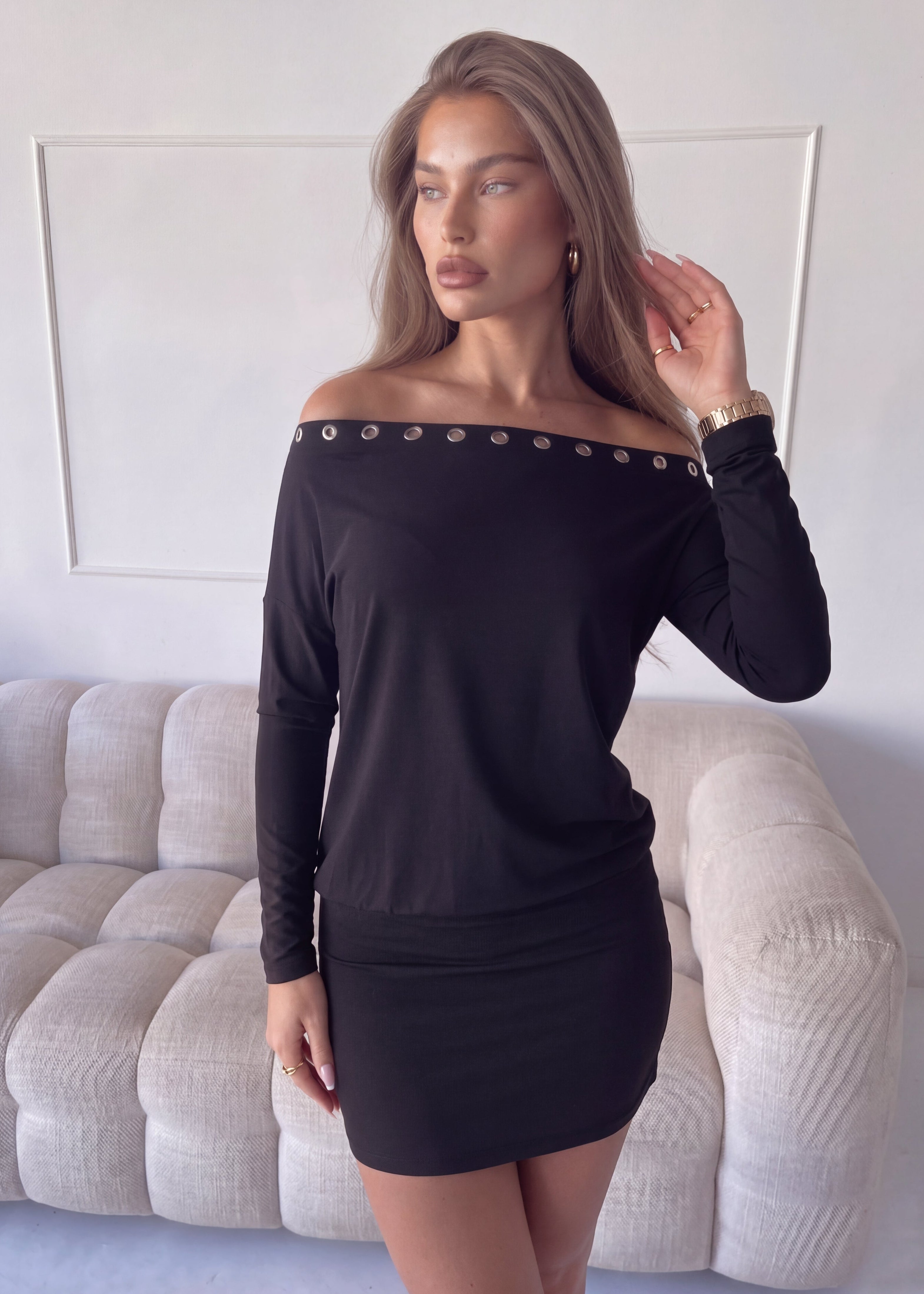 ZAKA - vestito mini corto con scollo a barca in nero