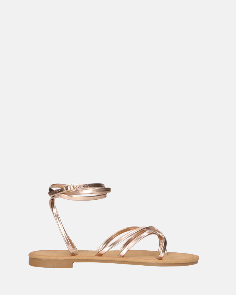 NINA - sandali bassi con cinturino e fasce color bronzo