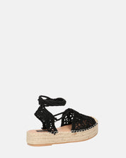 SHIRLEY - sandali platform con decorazioni in tessuto nero