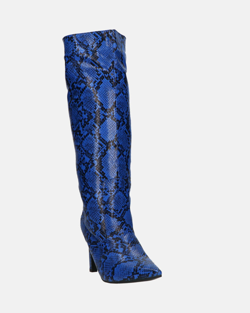 CAROLINE - stivale alto con tacco in blu pitonato