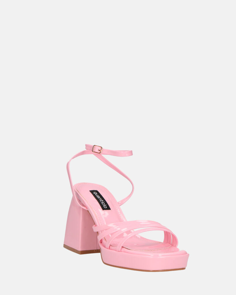 WINONA - sandali in glassy rosa con tacco squadrato