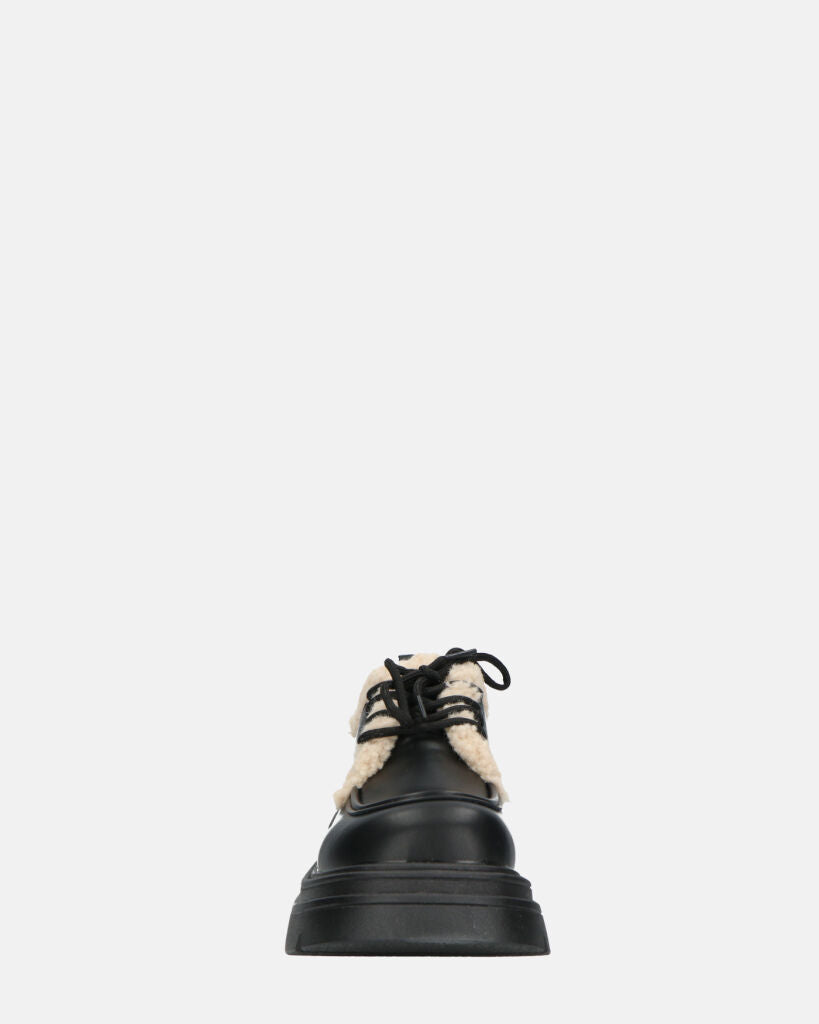 ASHLEY - scarpe basse mocassini platform nere con inserto in pelliccia
