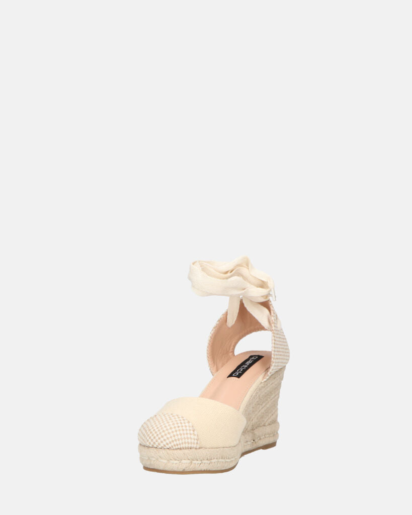 ALMA - compensées compensées en paille avec lacets en tissu beige