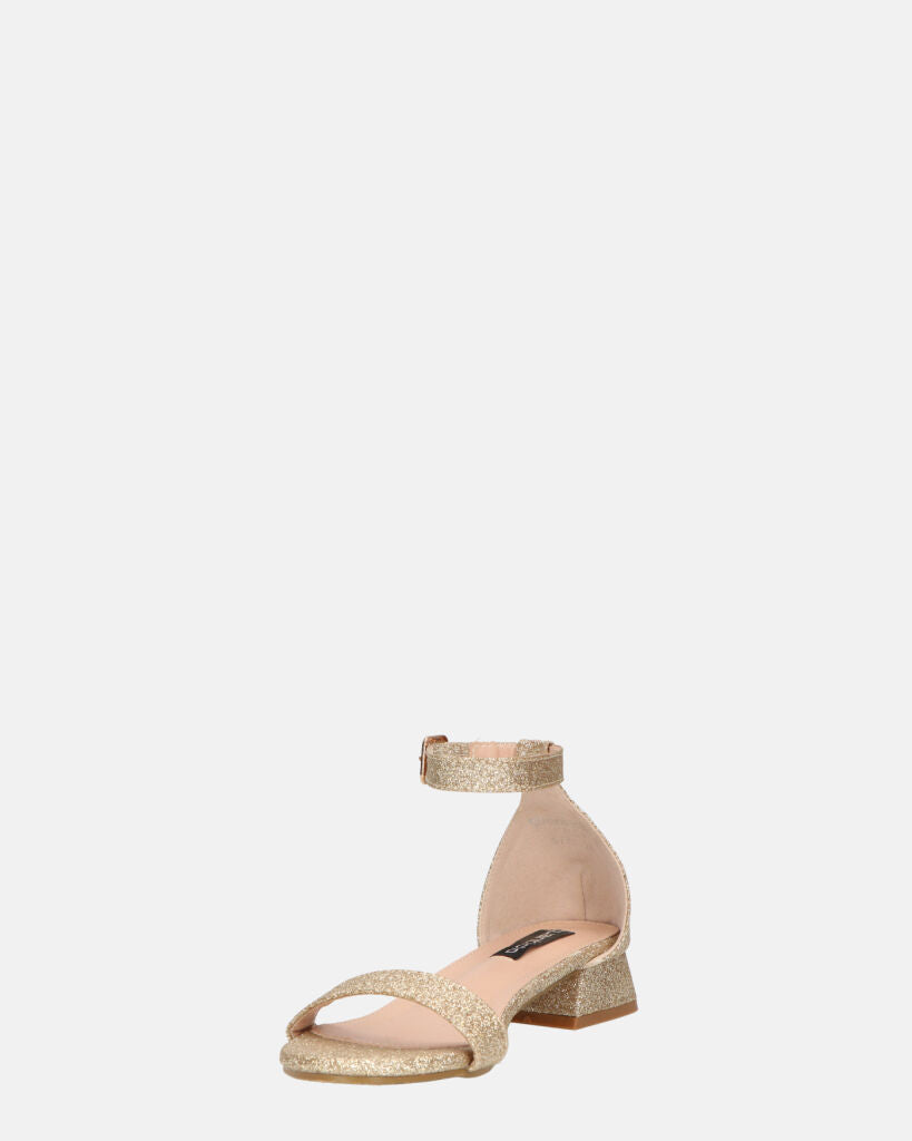 WANDA - sandali con tacco basso in glitter oro