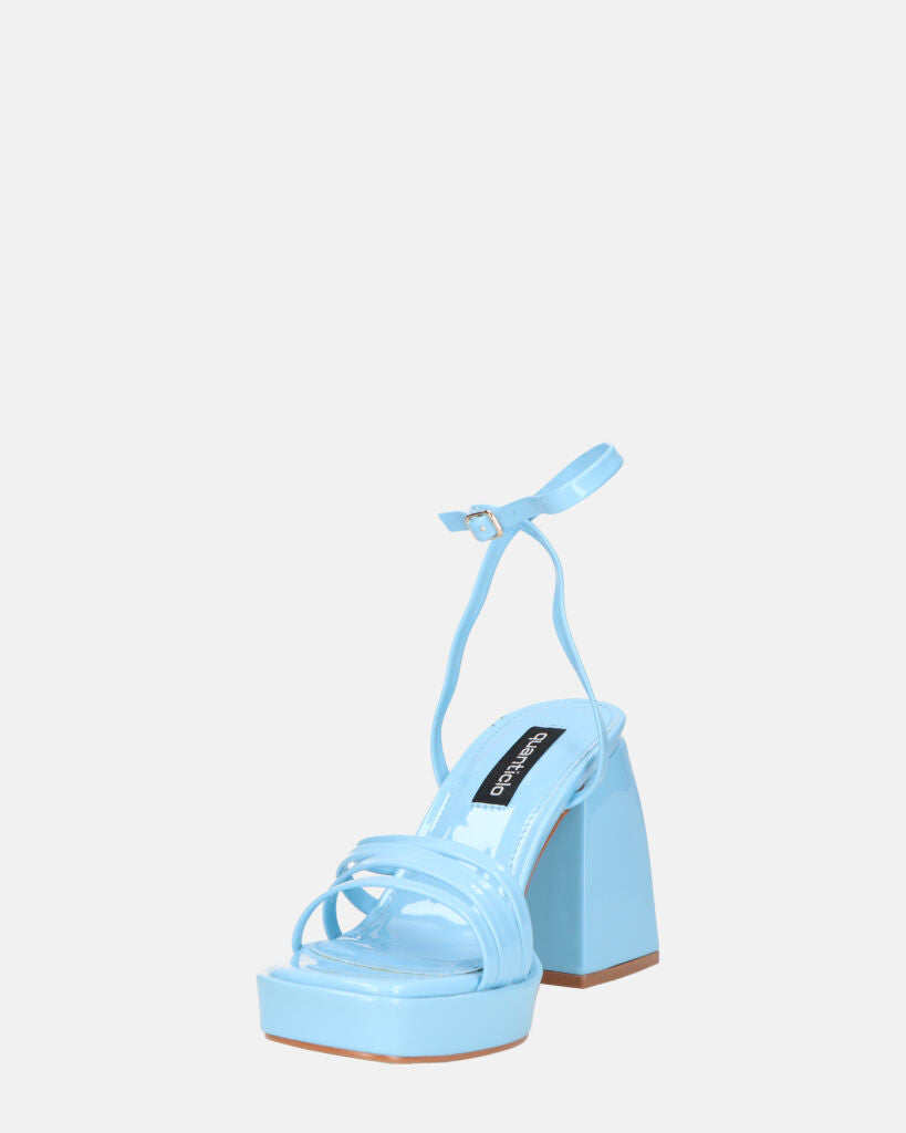 WINONA - sandali in glassy azzurro con tacco squadrato
