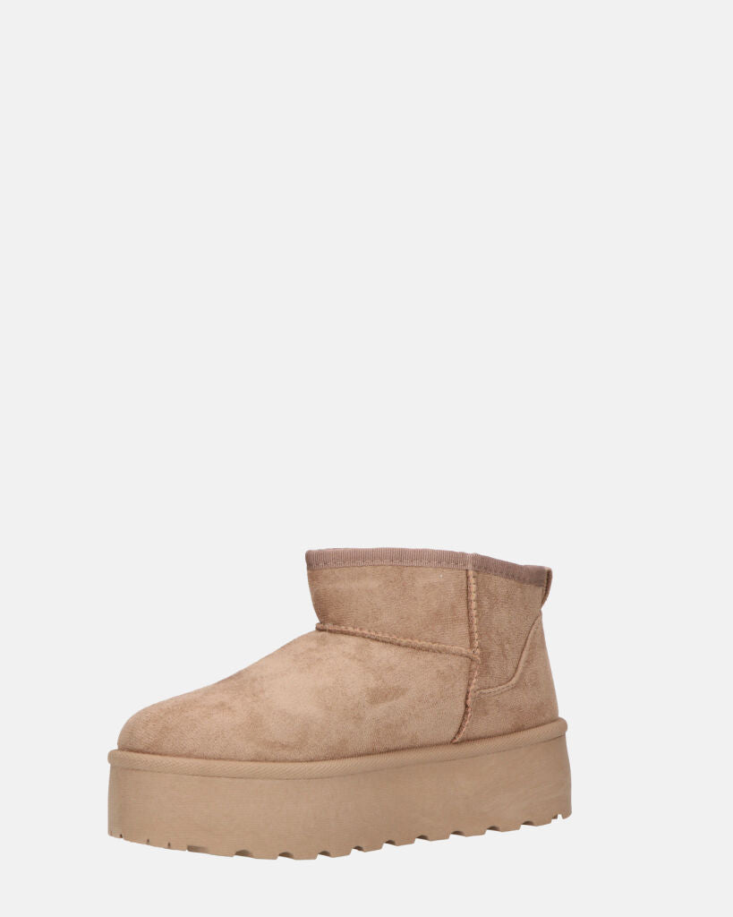 MIREIA - stivaletti bassi beige in camoscio e interno imbottito